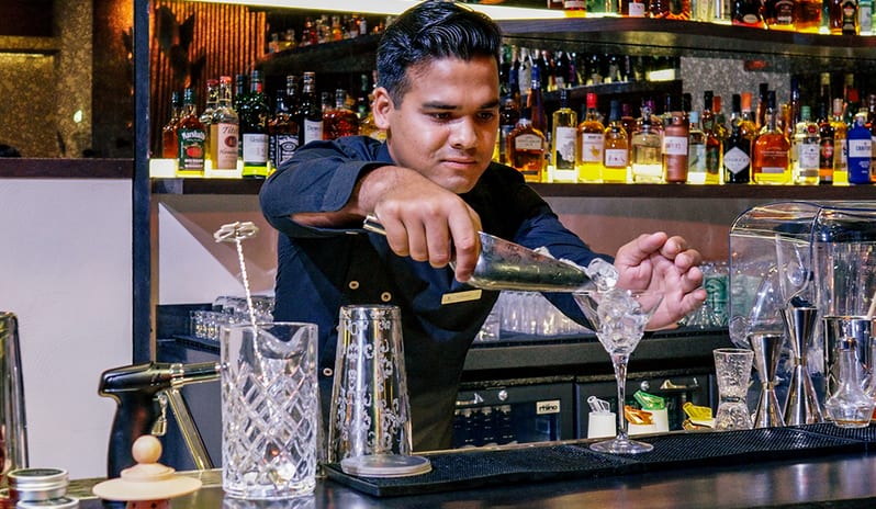 middle-east-holidays-abu-dhabi-rixos-premium-saadiyat-island-hotel-savanna-sol